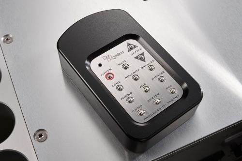 Стерео предусилитель Dan D’Agostino Progression Preamplifier silver