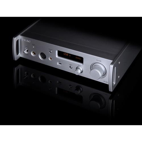 ЦАП/усилитель для наушников Teac UD-507 Silver