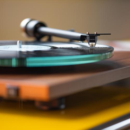 Проигрыватель винила Pro-Ject T2 SUPER PHONO (Rainier), Walnut