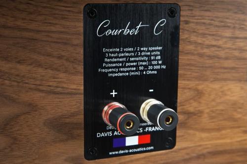 Акустика центрального канала Davis Acoustics Courbet C Walnut Venner