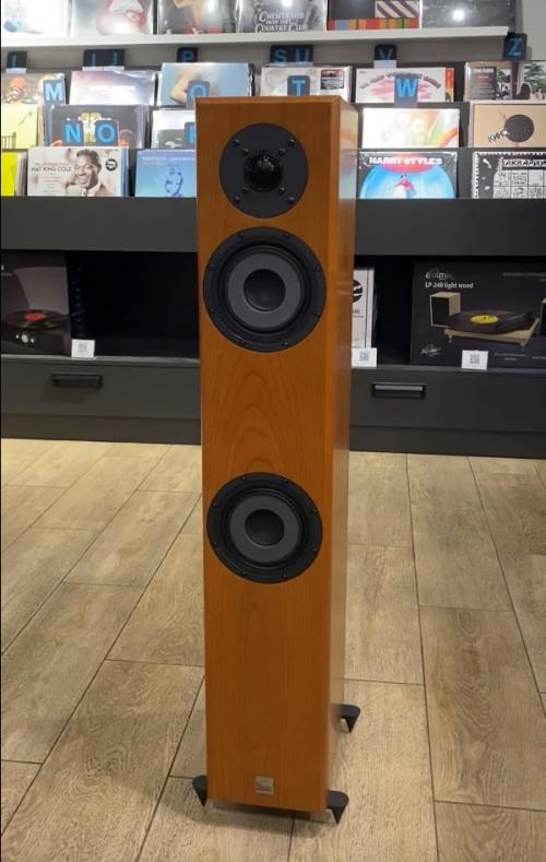 Напольная акустика Vienna Acoustics MOZART INFINITY Cherry