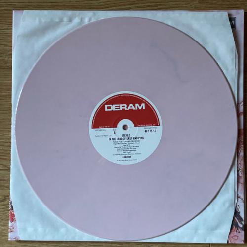 Виниловая пластинка Caravan - In The Land Of Grey And Pink (Pink Grey Marble Vinyll 2LP)