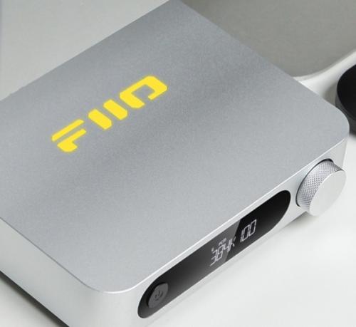 Сетевой аудиоплеер FiiO SR11 Silver