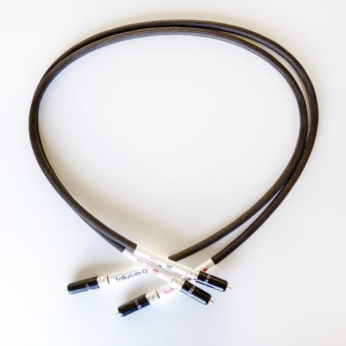 Кабель межблочный аудио Tellurium Q Silver III RCA 1.5m