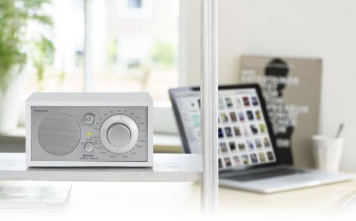 Радиоприемник Tivoli Audio Model One BT White