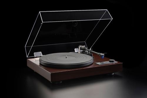 Проигрыватель винила Dual CS 618Q Veneer Walnut