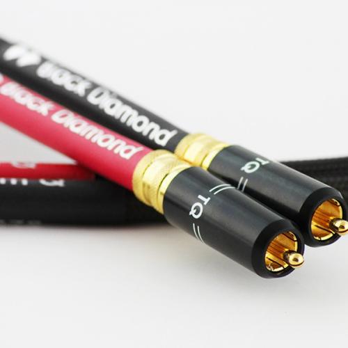 Кабель межблочный аудио Tellurium Q Black Diamond RCA 1.0m