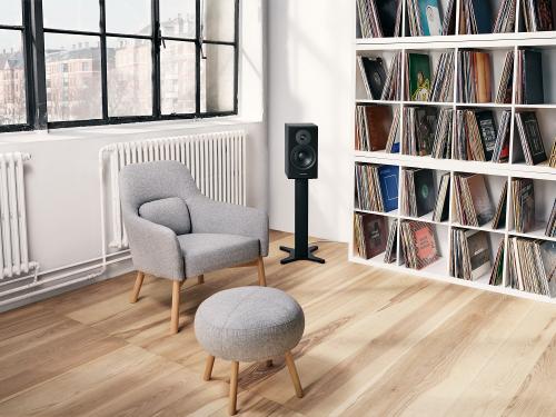 Полочная акустика Dynaudio Emit 20 white