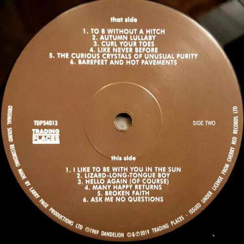 Виниловая пластинка Bridget St. John - Ask Me No Questions (Black Vinyl LP)
