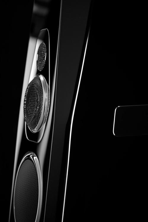 Напольная акустика TIDAL Audio Akira Piano Lacquer Midnight Black