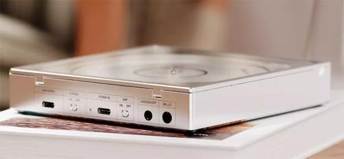 Портативный CD-плеер FiiO DM15 R2R White