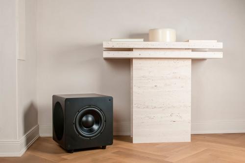 Активный сабвуфер Velodyne DW-10 Black