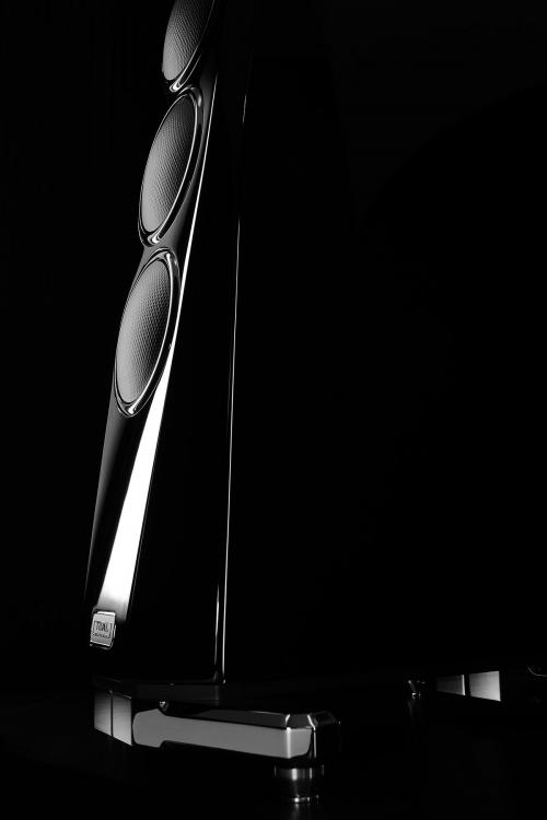 Напольная акустика TIDAL Audio Akira Piano Lacquer Midnight Black