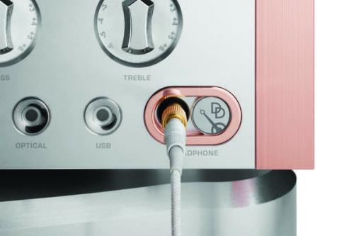 Предусилитель Dan D’Agostino Momentum С2 Silver
