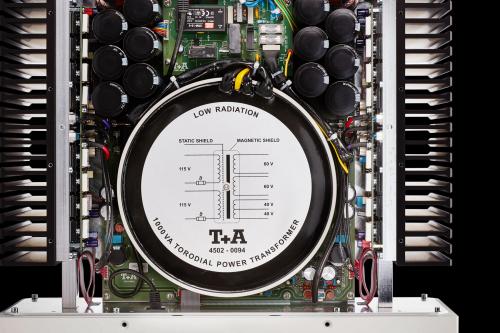 Усилитель T+A PA 3100 HV Silver
