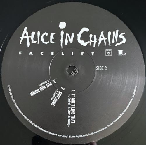 Виниловая пластинка Alice In Chains — FACELIFT (Black Vinyl)