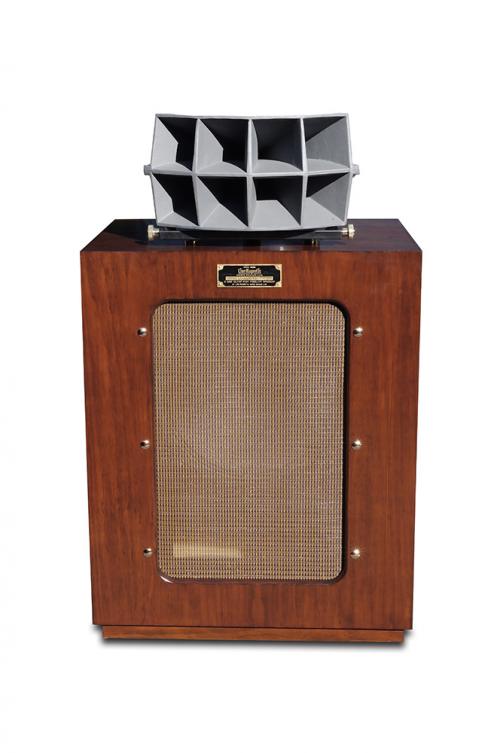 Рупорная акустика Line Magnetic LM 812
