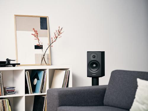Полочная акустика Dynaudio Emit 20 white