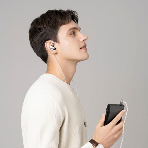 Наушники Astell&Kern AK ZERO1