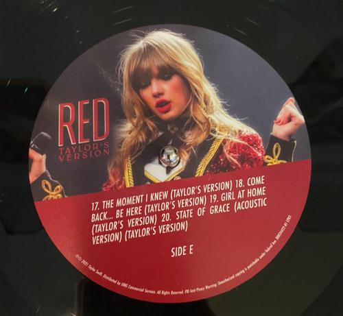 Виниловая пластинка Taylor Swift - Red (Taylor's Version) (Black Vinyl 4LP)