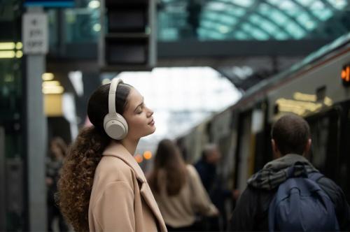 Наушники Sony WH-1000XM4 silver