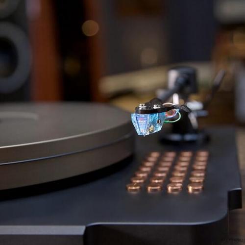 Проигрыватель винила Zavfino Copperhead-X (Aeshna Carbon tonarm)