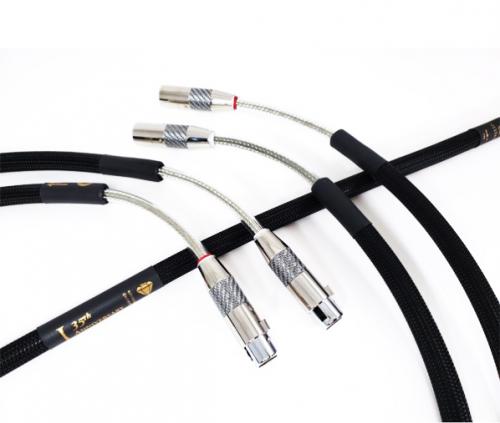 Межблочный кабель Purist Audio Design 35th Anniversary Balanced XLR Interconnects Diamond Revision 1.0 m