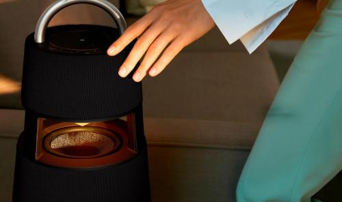 Портативная акустика LG XBOOM 360 RP4B