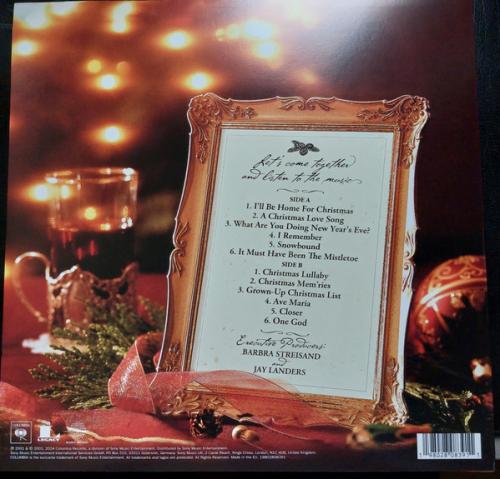 Виниловая пластинка Barbra Streisand - Christmas Memories  (Red Marble Vinyl LP)