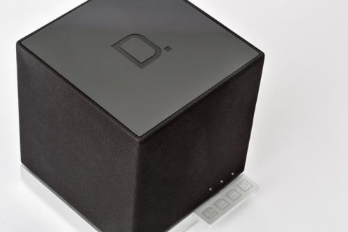 Портативная акустика Definitive Technology W7 black