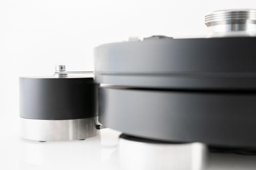 Проигрыватель винила Transrotor MAX NERO с тонармом Rega RB 220