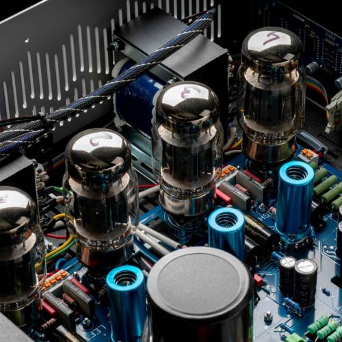 Cтереоусилитель мощности Canor Audio Virtus L2 Black