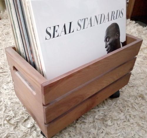 Ящик для виниловых пластинок Analog Renaissance Vinyl Voodoo AR-8