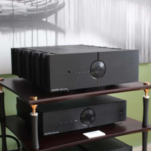 Интегральный усилитель Audio Analogue Maestro Anniversary RR Black