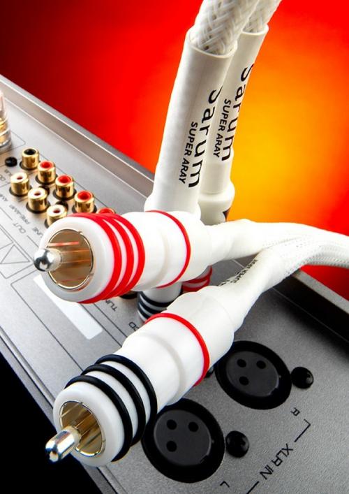 Кабель межблочный аудио Chord Company Sarum Super ARAY 2RCA-2RCA 1.0m