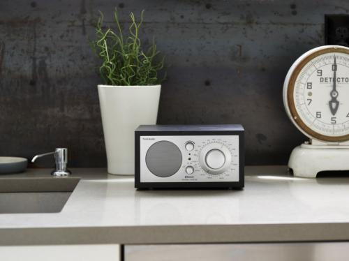 Радиоприемник Tivoli Audio Model One BT Silver/Black