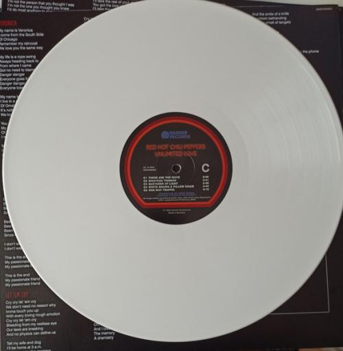 Виниловая пластинка Red Hot Chili Peppers - Unlimited Love (Limited Edition 180 Gram White Vinyl 2LP)