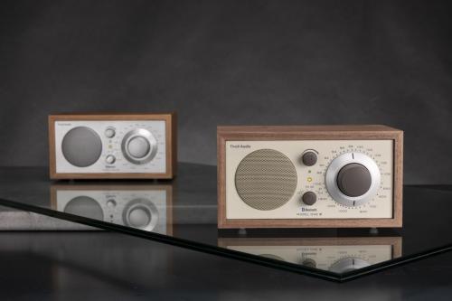 Радиоприемник Tivoli Audio Model One BT Classic Walnut
