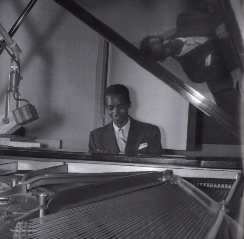 Виниловая пластинка Ahmad Jamal - Emerald City Nights: Live At The Penthouse 1963 - 1964 (Black Vinyl 2LP)