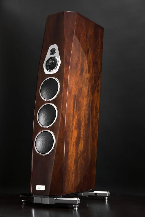 Напольная акустика TIDAL Audio Akira Veneers Embedded in Transparent Piano Lacquer
