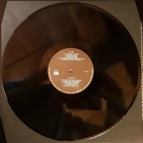 Виниловая пластинка Bridget St. John - Ask Me No Questions (Black Vinyl LP)