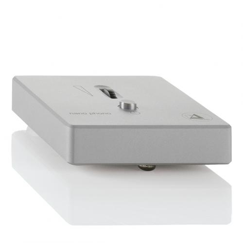 Фонокорректор Clearaudio Nano Phono v2 silver