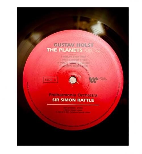 Виниловая пластинка Sir Simon Rattle, Philharmonia Orchestra, The Ambrosian Singers - Holst: The Planets (180 Gram Black Vinyl LP)