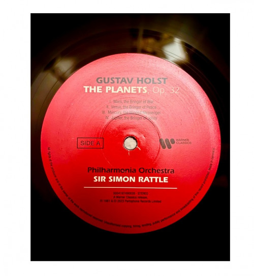 Виниловая пластинка Sir Simon Rattle, Philharmonia Orchestra, The Ambrosian Singers - Holst: The Planets (180 Gram Black Vinyl LP)