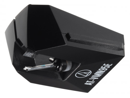 Проигрыватель винила Audio-Technica AT-LP5X
