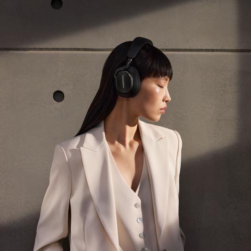 Наушники Bowers & Wilkins Px8 S2 (Onyx Black)