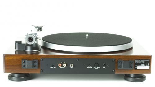 Проигрыватель виниловых дисков Music Hall Classic Walnut