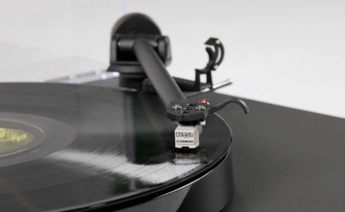 Проигрыватель винила Rega Planar 1 matt black