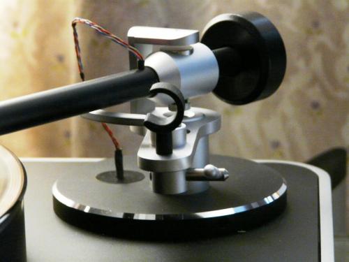 Проигрыватель винила Clearaudio Concept MM Black & Silver
